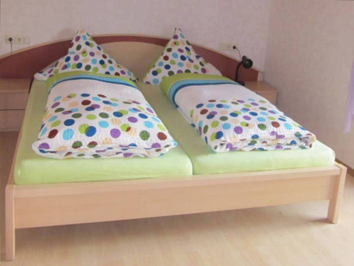 Ganze Ferienwohnung, Ferienwohnung für 5 Personen mit Balkon/Terrasse in Aalen, Schwäbische Ostalb