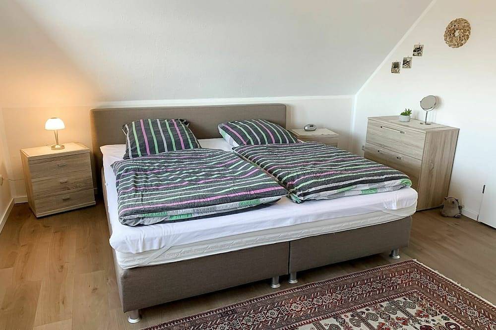 Wunderbares  Ferienhaus für 4 Leute mit  W-Lan, Tv und Terrasse in Großefehn, Landkreis Aurich