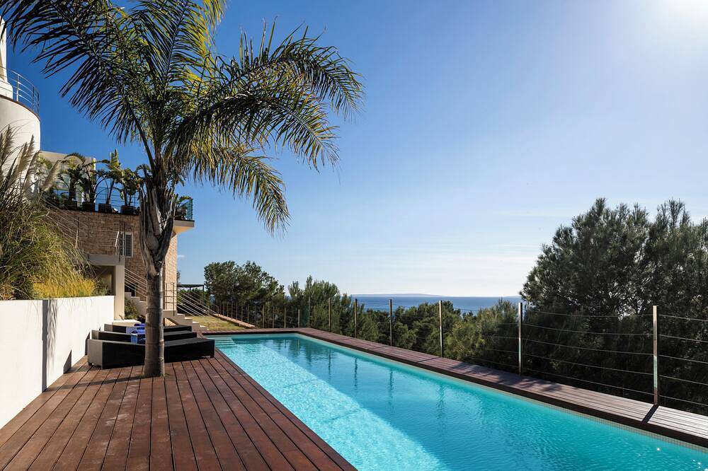 Villa con fantasticas vistas al mar in Roca Llisa, Santa Eulària des Riu