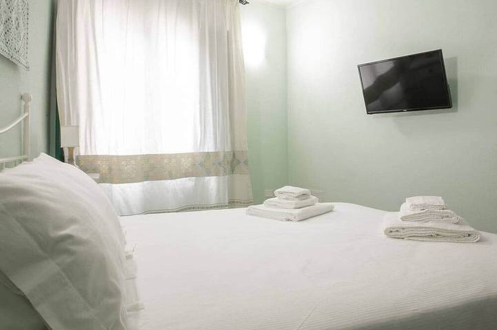 Holiday rental for 2 people in Bosa