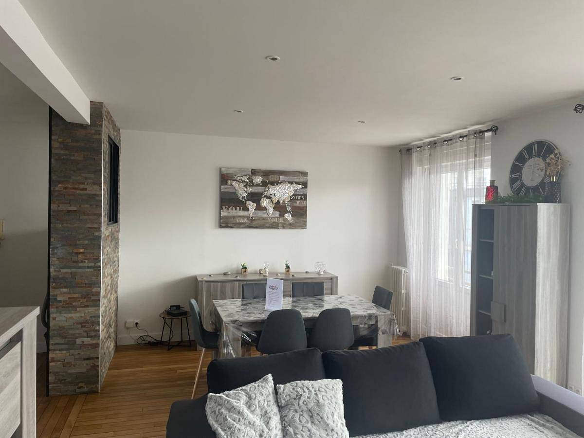 Appartement entier, Jaurès-Pilier rouge/App spacieux/3 chambres/6 pers in Brest, Région de Brest