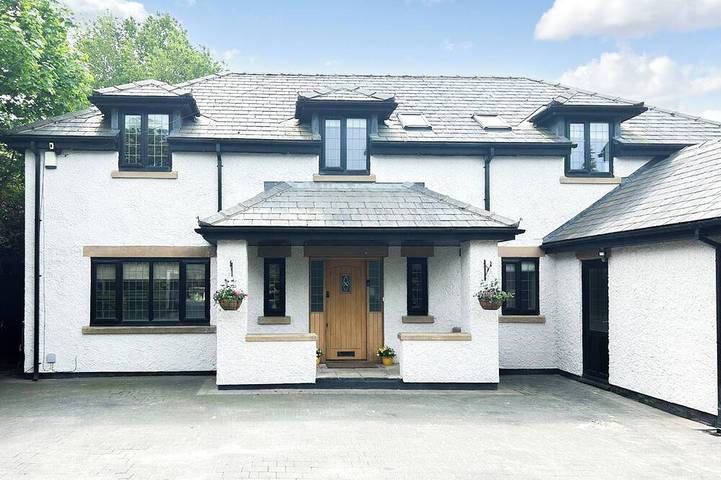 Cottage for 12 people, with garden and hot tub, with pets in Lancashire