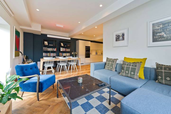 Gîte pour 4 personnes, avec jardin et balcon, adapté aux familles dans Gare de Saint Pancras Eurostar