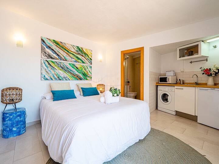 Appartement entier, Appartement de vacances pour 2 personnes avec terrasse in Málaga (Este), Malaga
