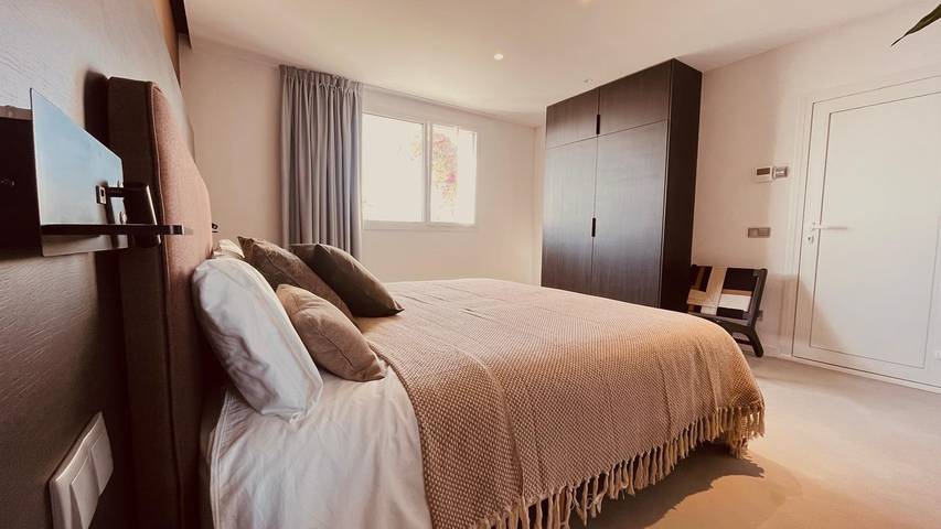 Entire apartment, Wengé Suite in Sitges, Garraf