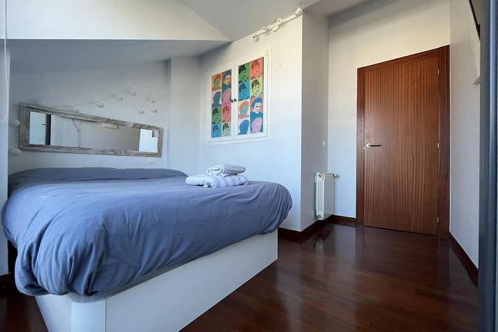 Appartement entier, Appartement confortable en duplex à Santoña in Santoña, Côte Cantabrienne