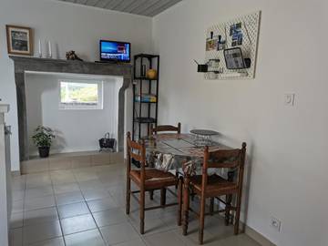 Maison de vacances pour 2 personnes, avec vue et jardin dans Yonne