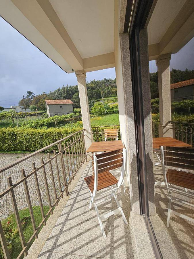 Casa rural para 7 pessoas, com jacuzzi e jardim e ainda piscina infantil and piscina em Penafiel