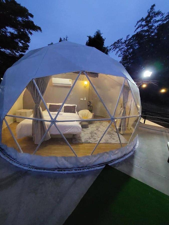 Camping für 2 Personen, mit Terrasse und Ausblick in Thailand