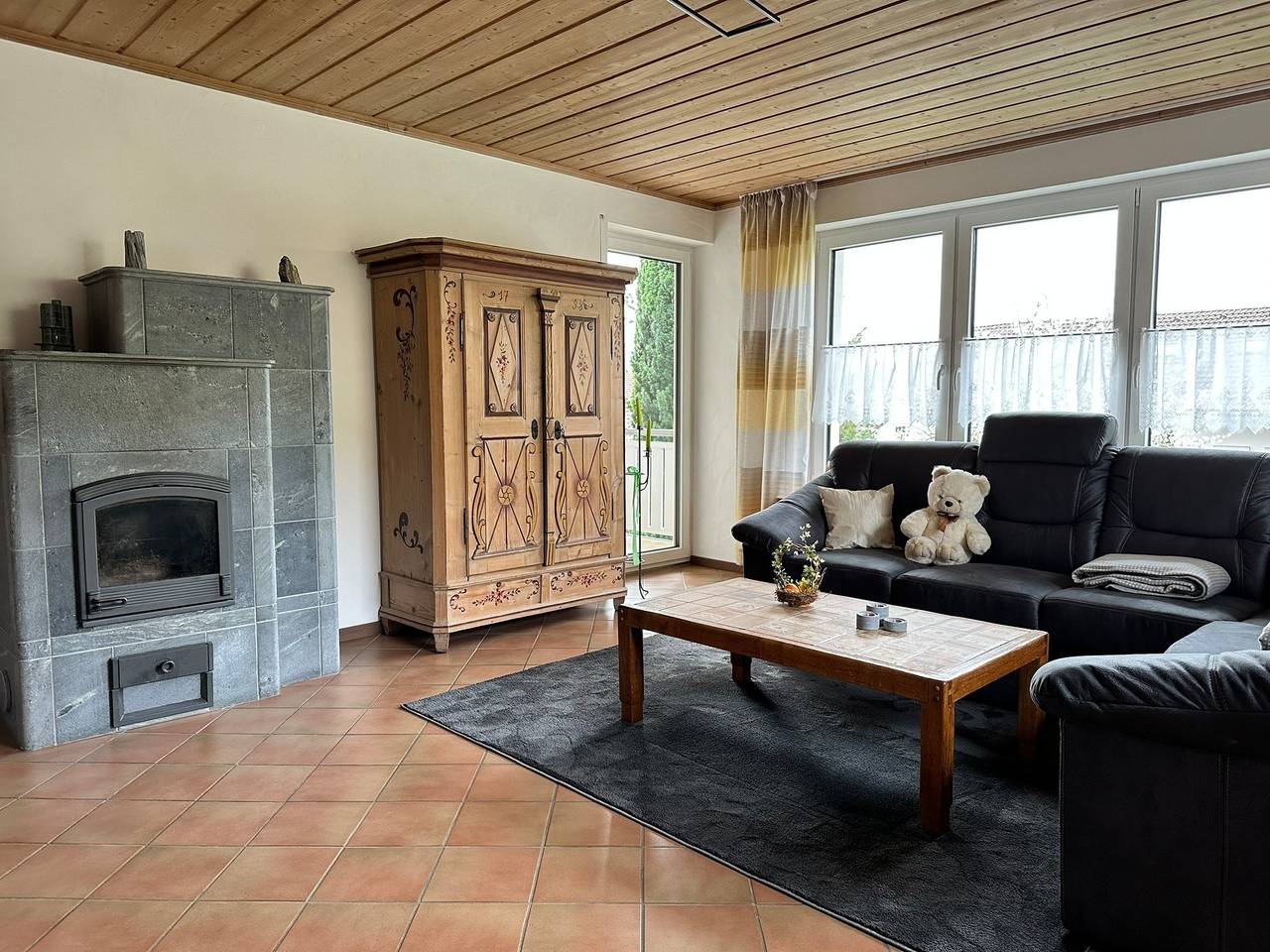 Ganze Ferienwohnung, Ferienwohnung Niedermeier im 1. Stock in Peiting, Romantische Straße