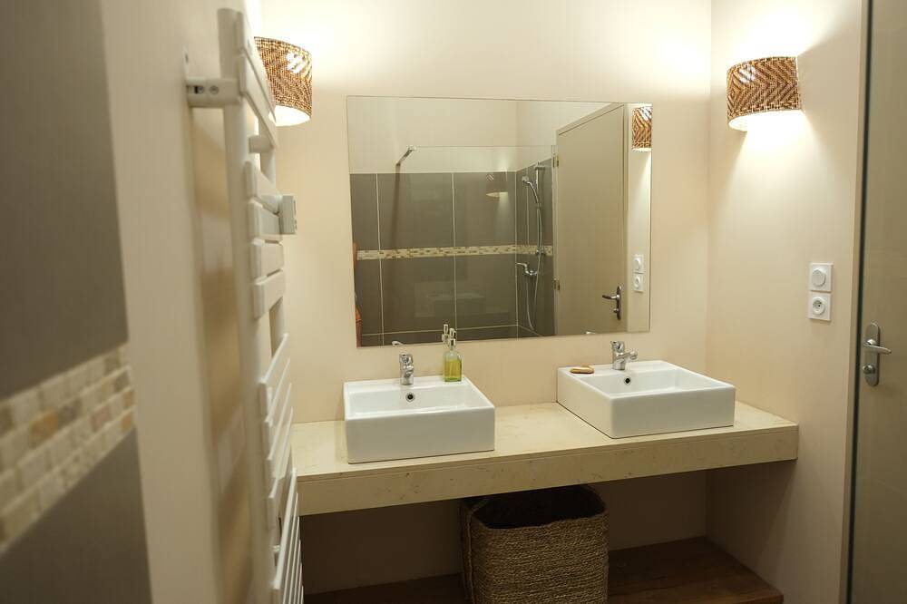 Gîte au Calme Près de Toulouse, Auch. Jeux Pour Enfants et Ados. Idéal Familles in Monferran-Savès, Gers