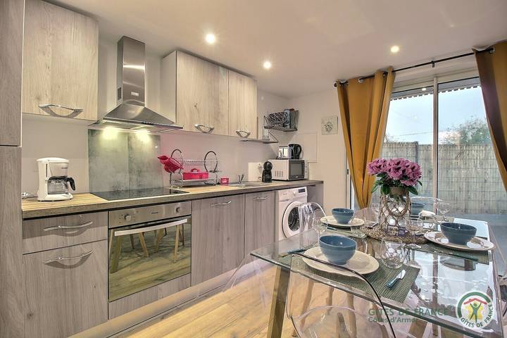 Gîte pour 4 personnes, avec terrasse à Ploubazlanec - 3