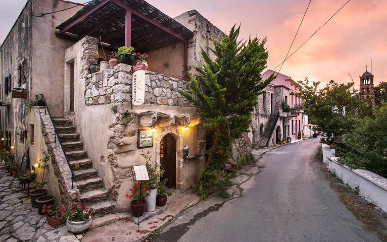 Gîte pour 4 personnes, avec jardin et vue dans Cythère - 3