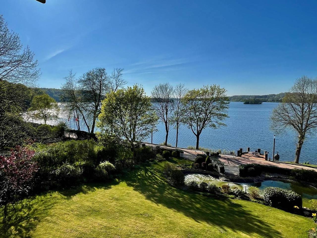Ganze Wohnung, Apartment 'Heimathafen' mit Seeblick, Balkon und Wlan in Malente, Ostholstein