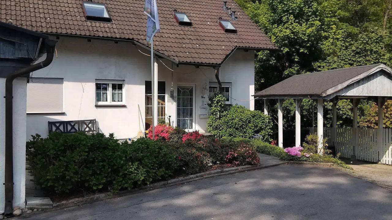 Appartement de vacances entier, Appartement de vacances pour 4 personnes avec piscine in Wermelskirchen, Arrondissement de Rhin-Berg