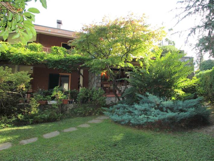 Ferienhaus für 6 Personen, mit Garten und Terrasse sowie Kinderpool am Lago Maggiore