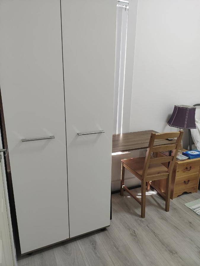 Double Room with Private Bathroom in Coventry, Birmingham Area