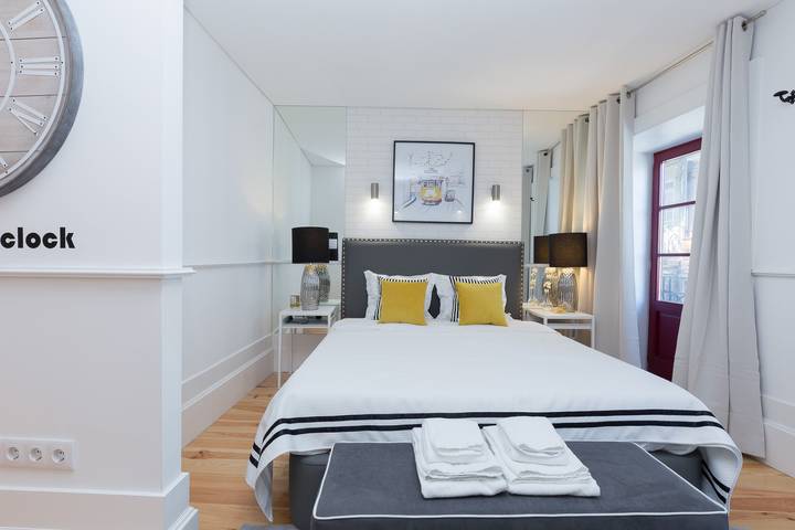 Studio for 2 people, with Balcony and Terrace as well as Garden in Porto
