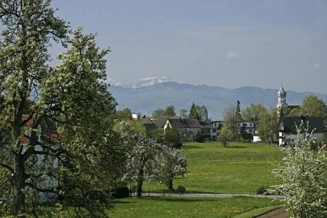 Ganze Ferienwohnung, Haus Hartmann Ferienwohnungen Sonnenseite - Ferienwohnung Säntis, 80qm, 2 Schlafzimmer, max. 4 Personen in Wasserburg (Bodensee), Bayerisch Schwaben