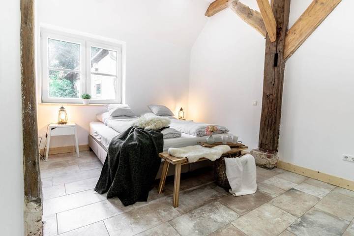 Ferienwohnung für 10 Personen, mit Terrasse und Garten sowie Ausblick in Brake