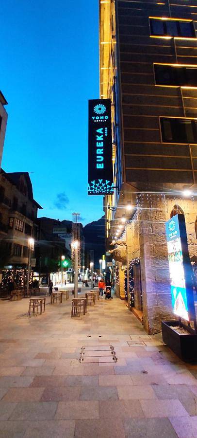 Hôtel pour 2 personnes, avec terrasse dans Escaldes-Engordany - 2