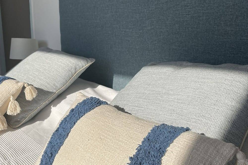 Maison vue sur mer avec grande terrasse,Wifi et parking. A proximité des plages in Tiuccia, Casaglione