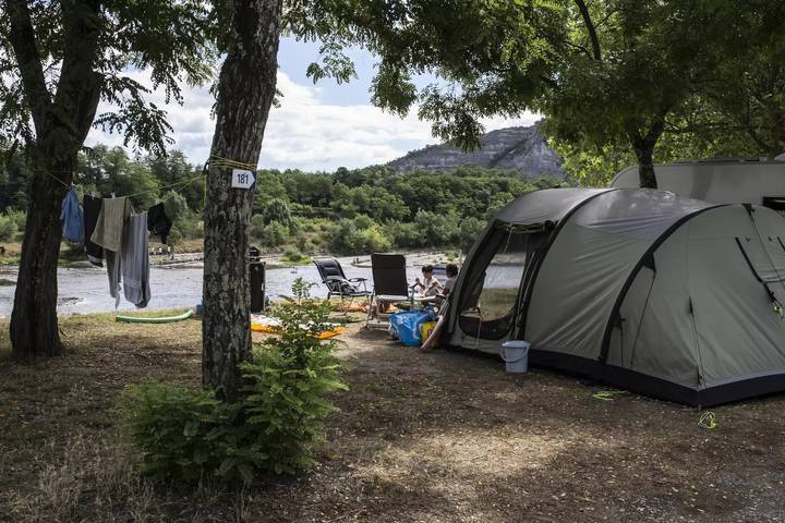 Mobil home pour 4 personnes, avec terrasse et piscine, animaux acceptés à Sampzon - 4