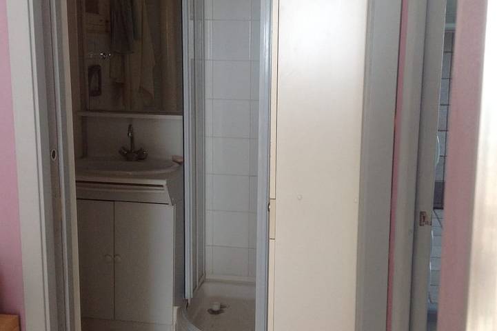 Gîte pour 4 personnes, avec balcon, animaux acceptés dans Plage Rodin - 3
