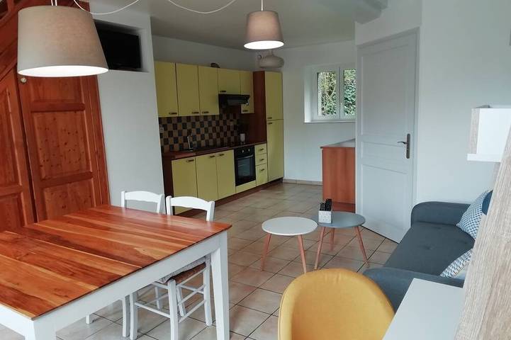 Location de vacances pour 4 personnes, avec jardin à Saint-Vaast-sur-Seulles