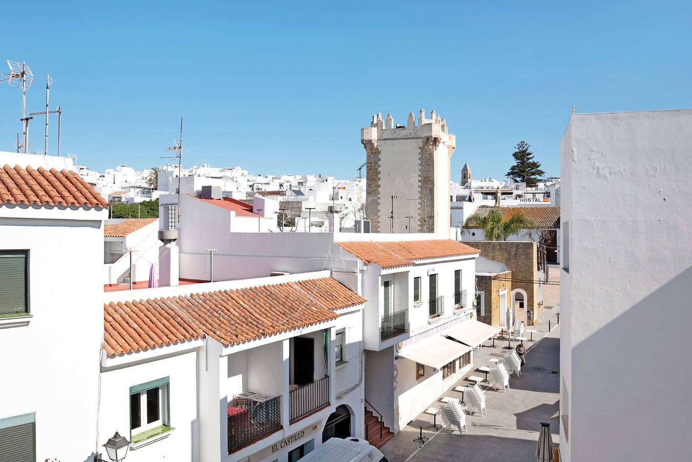 Ganze Wohnung, Ferienwohnung „Mercedes Solo Familias“ mit Meerblick, Balkon und Wlan in Conil de la Frontera, Costa de la Luz