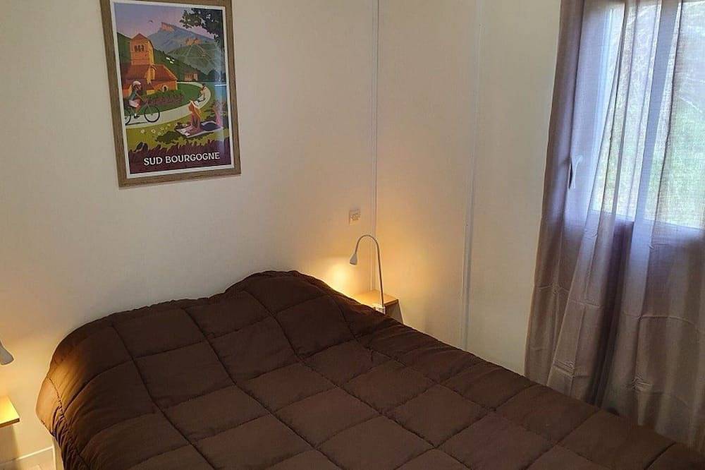 Chalet avec animaux admis - 4 pers. in Lac de Saint-Point Lamartine, Saint-Point