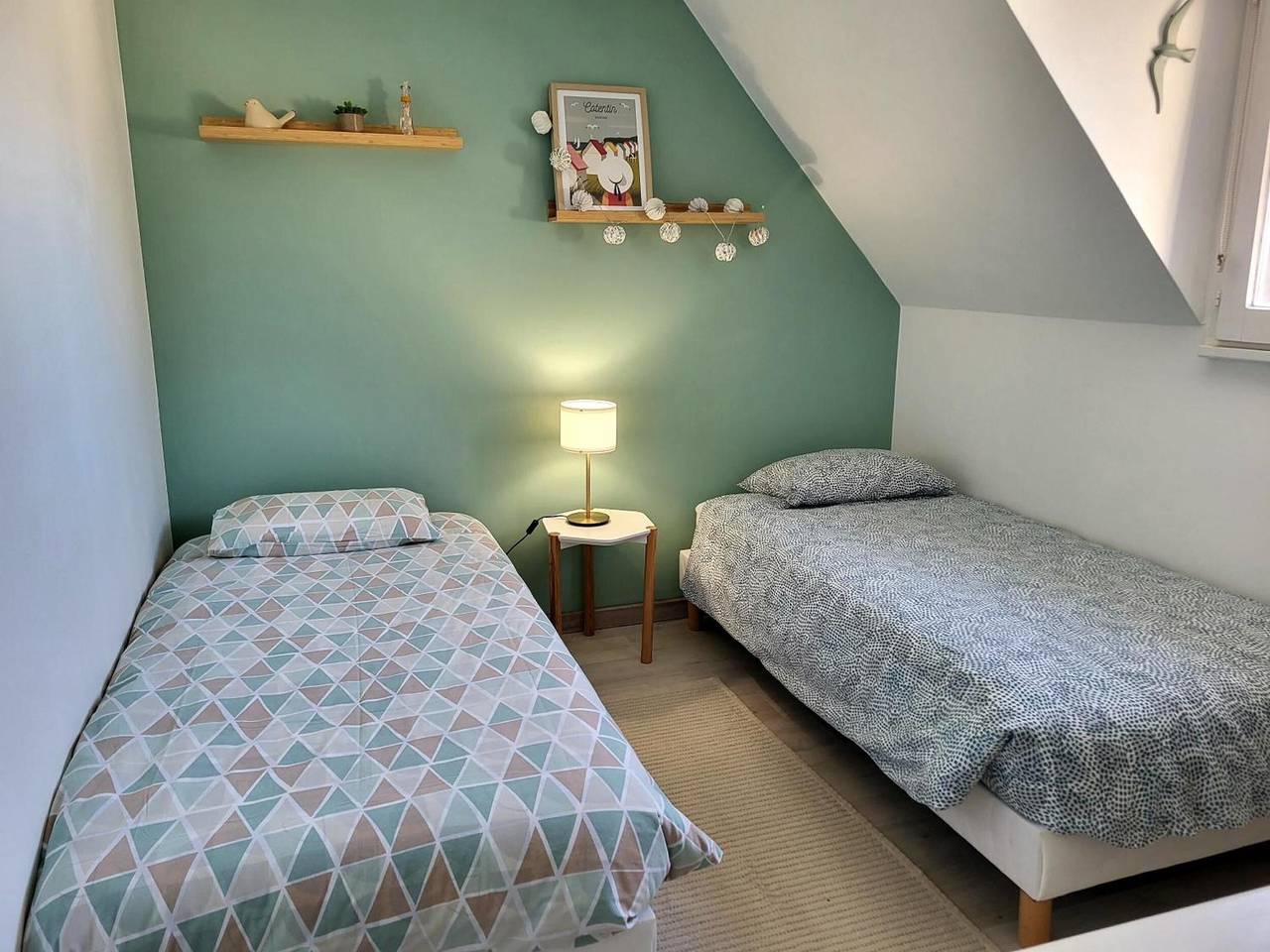 Holiday Home 'Maison De Plage Le Cocon Pirouais' with Private Terrace, Private Garden and Wi-Fi in Pirou, Coutances