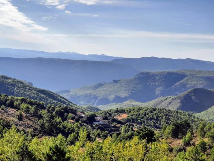 Casa rural para 8 personas, con jardín y vistas, Se admiten mascotas en Yeste - 4