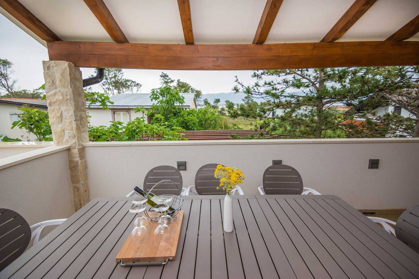 Appartamento intero, Appartamento vacanze per 4 persone con balcone in Vir