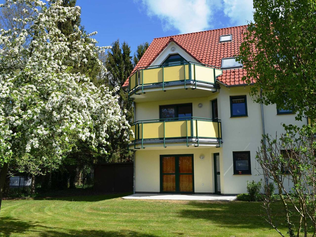 Ganze Ferienwohnung, Ostseetrio Zinnowitz, mit Balkon & Wlan - 3 Raum-Wohnung 15 in Zinnowitz, Usedomer Norden