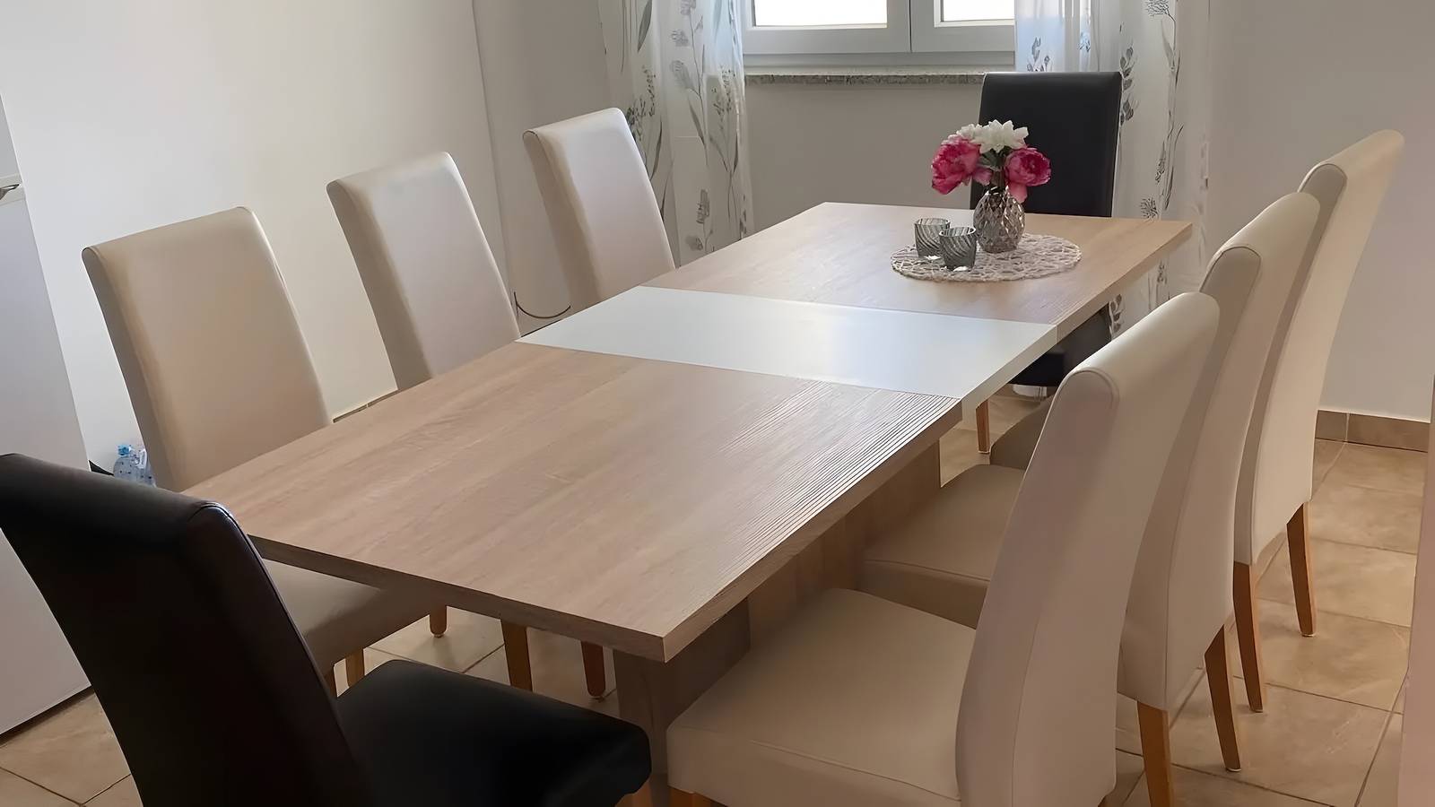 Vakantiehuis 'Dorina' met privézwembad, wifi en airconditioning in Marčana (Istria), Marčana
