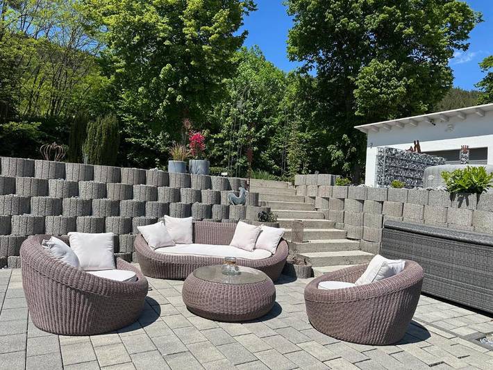 Ferienwohnung für 4 Personen, mit Terrasse und Garten sowie Ausblick in Hesseneck