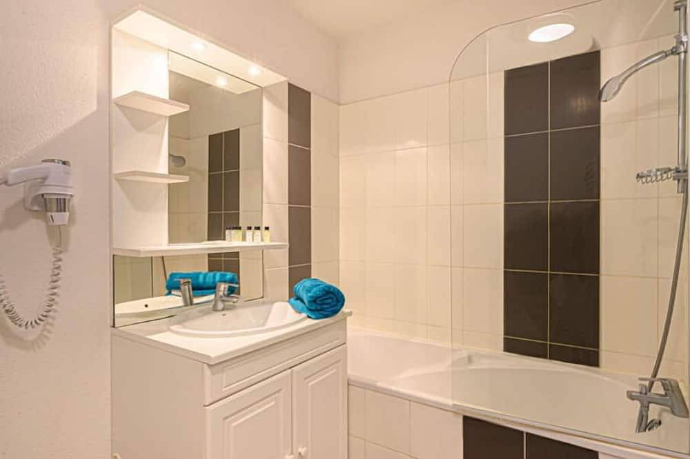 Apartamento entero, Appartement 40m2 proche centre-ville in Plescop, Côte des Mégalithes