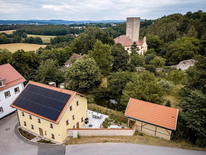 Ferienhaus für 8 Personen, mit Terrasse und Garten sowie Sauna und Ausblick in Roding