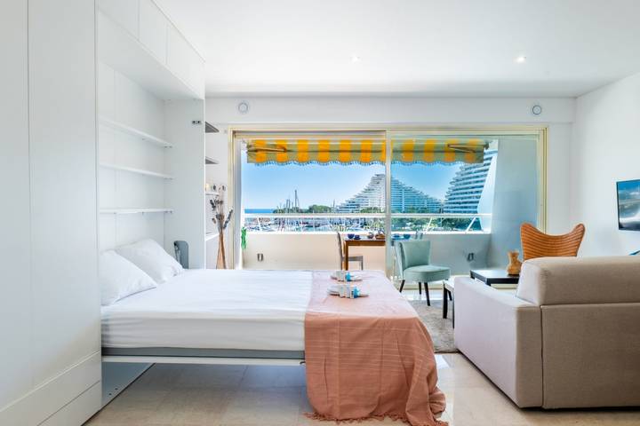 Location de vacances pour 4 personnes, avec balcon, adapté aux familles dans Villeneuve-Loubet Plage