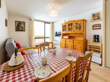 Gîte pour 4 personnes, avec terrasse dans Station De Saint Francois Longchamp