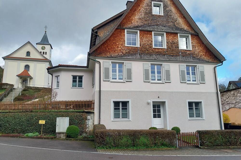 Ganze Wohnung, Ferienwohnung Bettina  - gemütliche 40 qm für 2 Personen, Stühlingen-Schwaningen in Stühlingen, Südschwarzwald