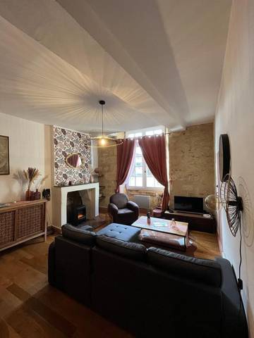 Gîte pour 4 personnes, avec vue dans Office de Tourisme de Bergerac Sud Dordogne