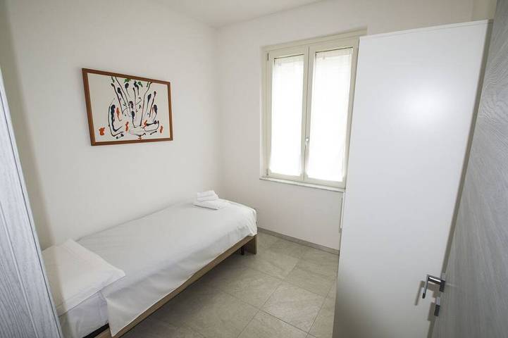 Ferienwohnung für 5 Personen, mit Garten und Balkon in Brezzo di Bedero - 4