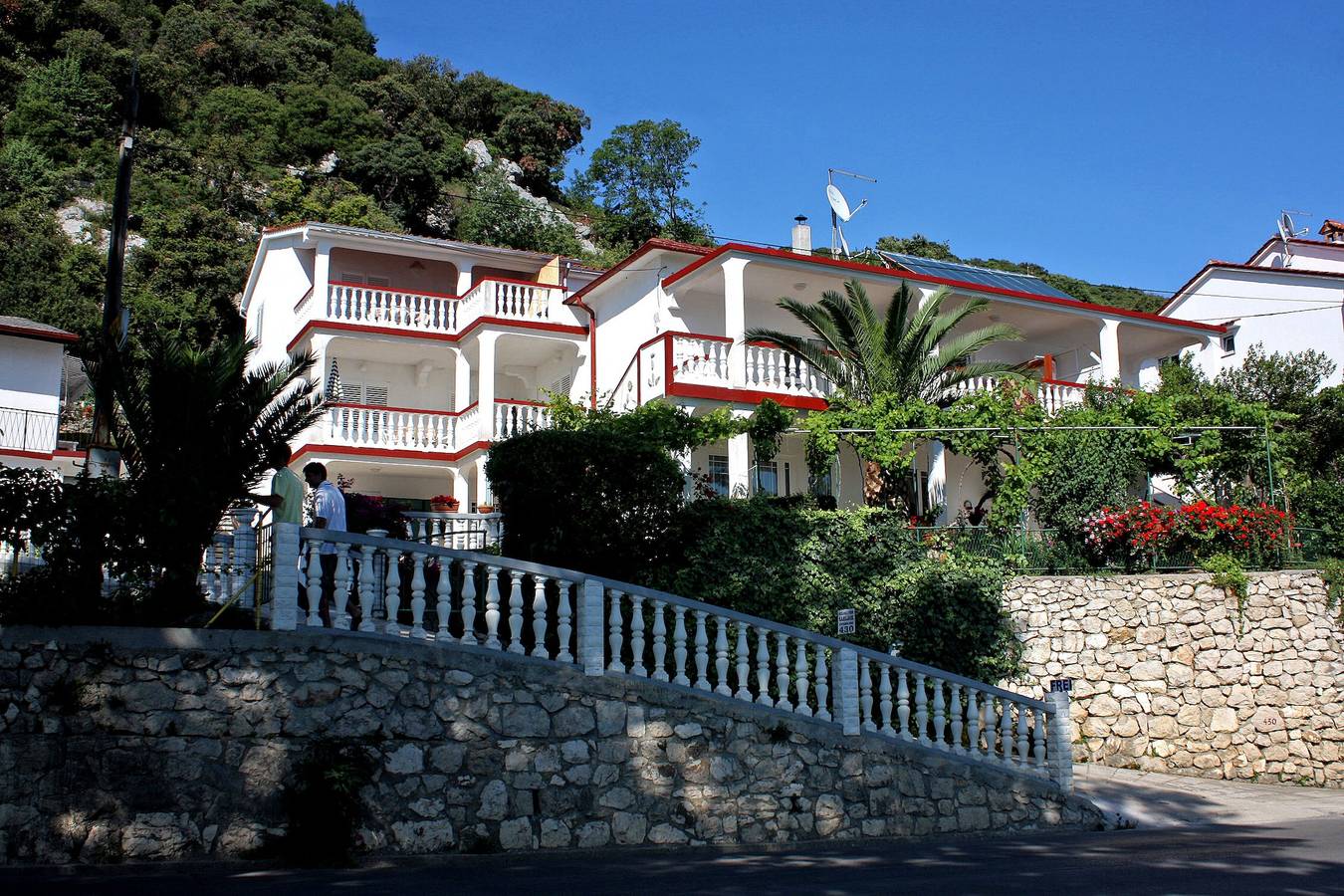 Ganze Wohnung, 1-Zimmer-Ferienwohnung am Strand Supetarska Draga - Gornja, Rab A-2016-a in Lopar, Rab