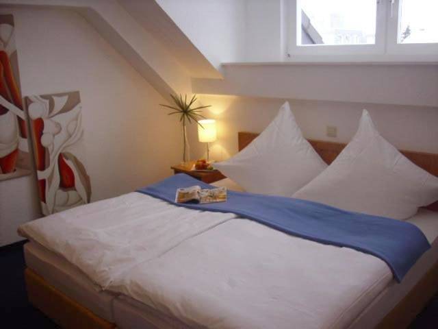 Hotel Garni Zentral in Willich, Niederrhein