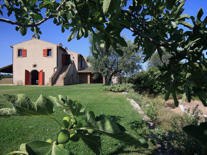 Casa vacanza per 8 persone, con Terrazza e Giardino nonché Piscina a Orte