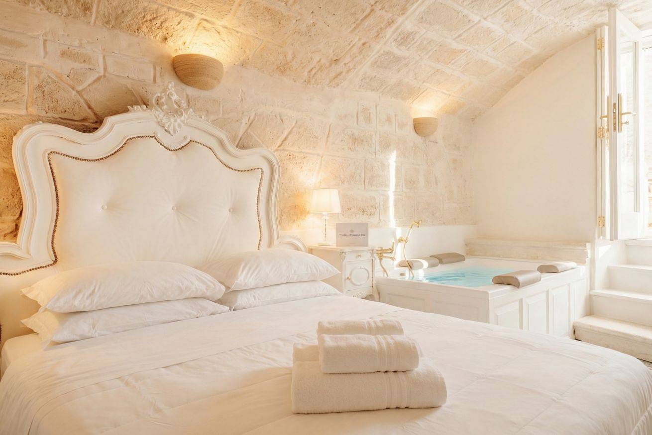 Appartamento intero, Reale – Suite con Vasca Idromassaggio nel Cuore di Monopoli in Monopoli, Provincia di Bari