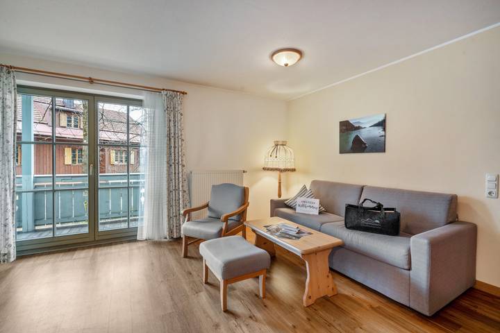 Entire apartment, Studio 'Brünnstein-Zimmer 40' with Pool, Shared Garden and Sauna in Oberaudorf, Bavarian Alps