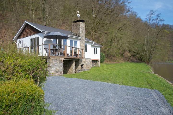 Gîte pour 7 personnes, avec jardin et vue à Bertrix - 4